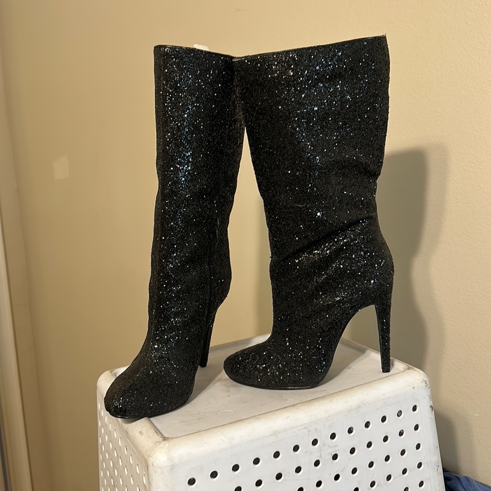 Just fab brand names is Shayleigh, heel glitter boots